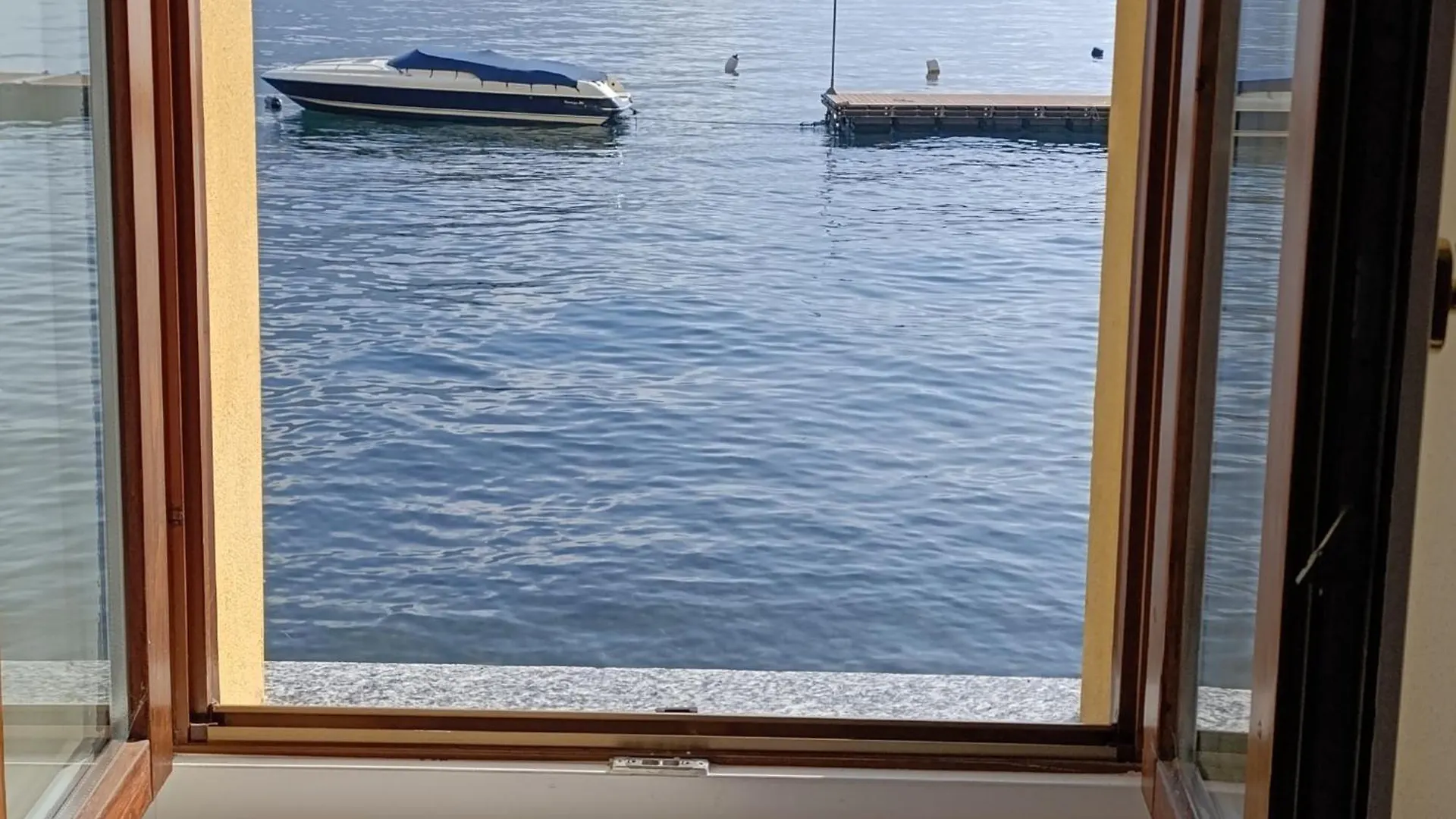 아파트 Aqua Vista Lake Como 아르제뇨
